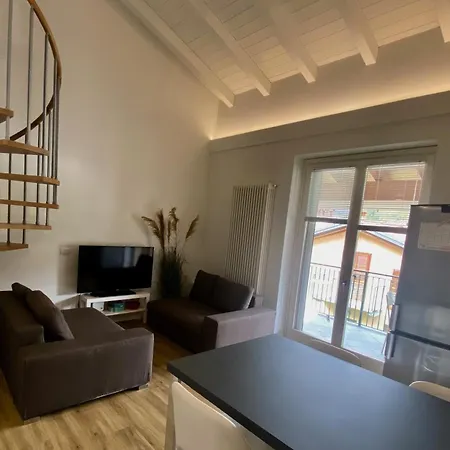 Modern With Terrace And Mezzanine Floor Apartment Colico